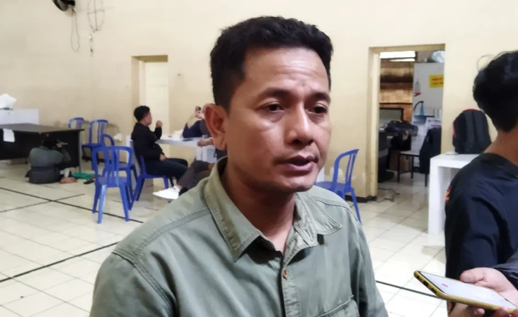 Rekonstruksi Tragedi...