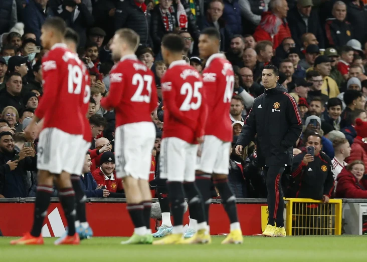 Ten Hag Ungkap Alasan...