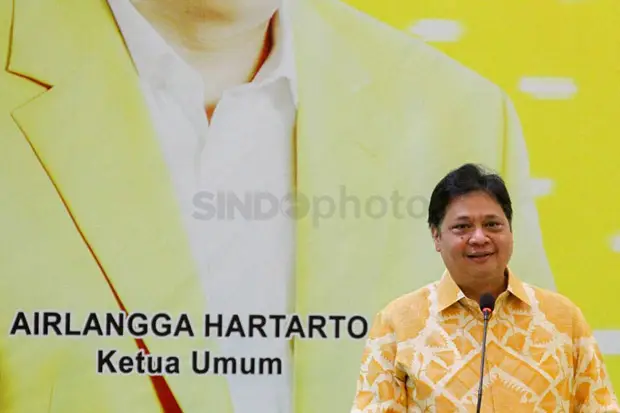 Lembaga Survei Pasangkan...