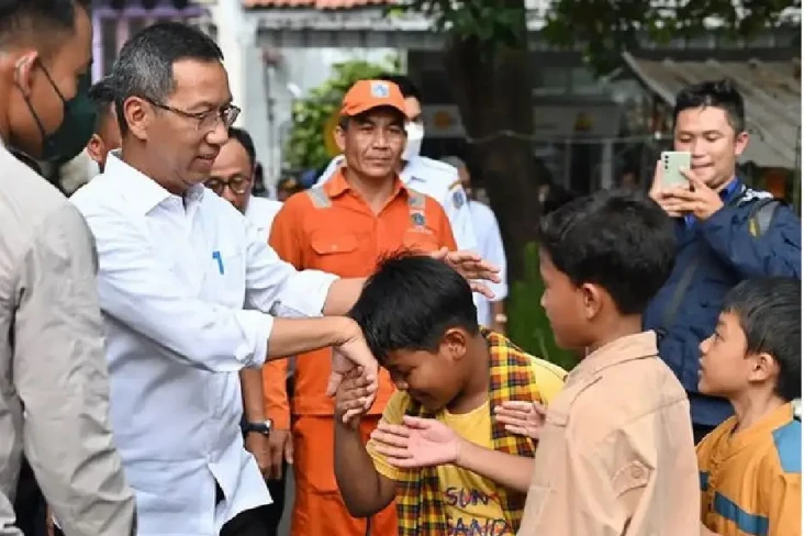 Buka Kembali Meja Pengaduan...