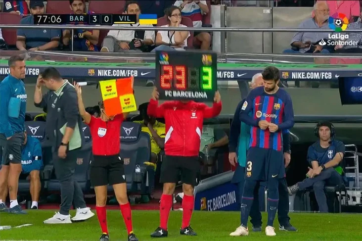 Gerard Pique Diledek...