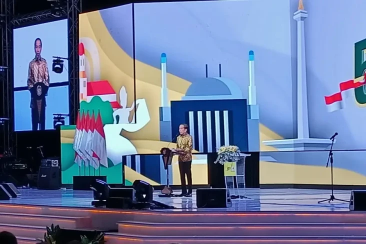Jokowi Puji Airlangga...