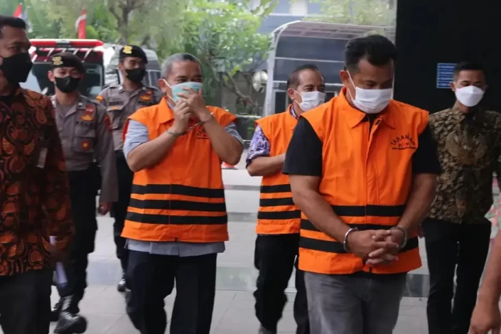 Berkas Perkara Penyuap...
