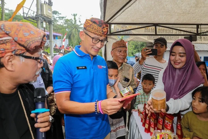 Perluas Pasar, Sandiaga...