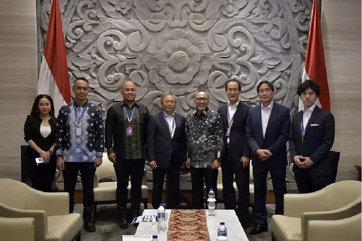Mendag Zulkifli Hasan...