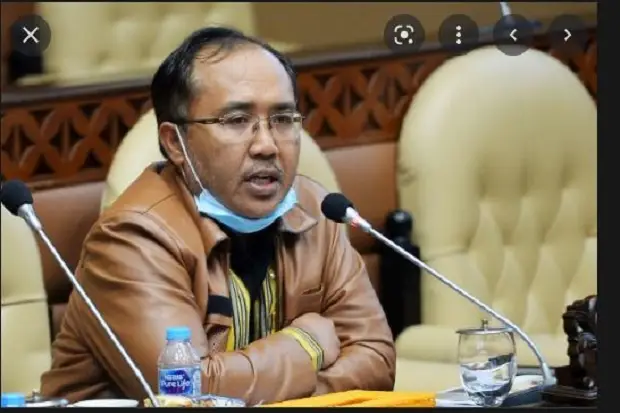 DPR Masih Carikan Jalan...