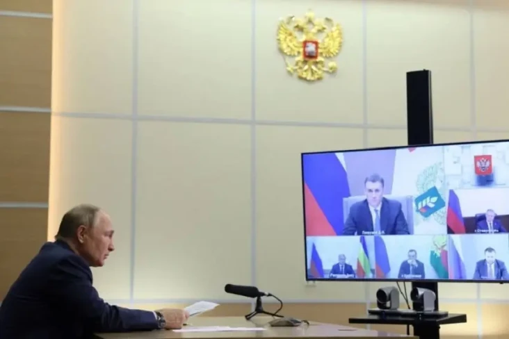 Vladimir Putin Dilaporkan...