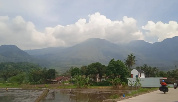 Kedinginan dan Tersesat...