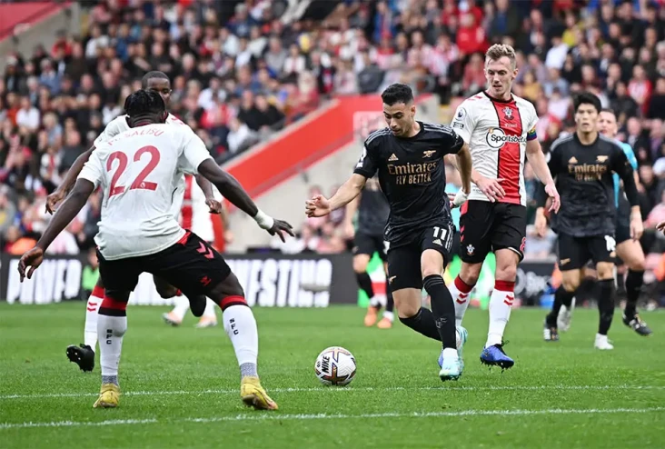Hasil Southampton vs...