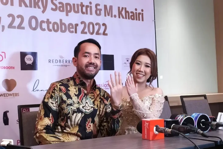 Kiky Saputri Dapat Mobil...