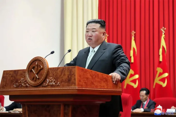 Jong-un Kirim Ucapan...