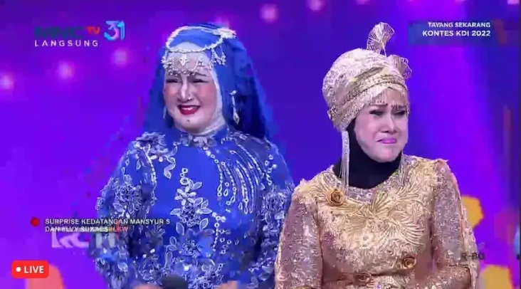 Elvy Sukaesih KW Datang...