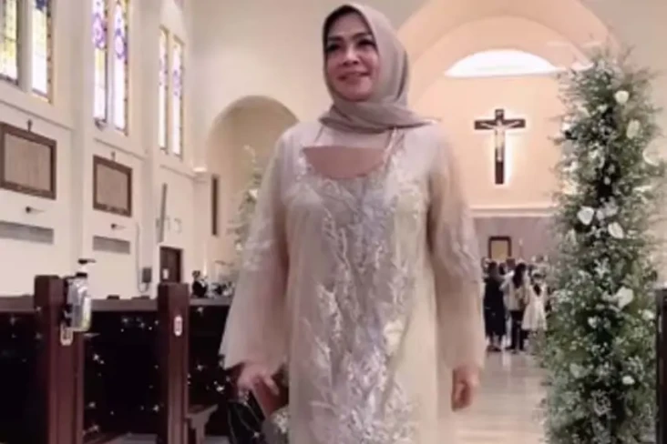 Rieta Amilia Ibu Nagita...