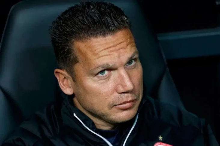 Sambangi PSG, Barak...