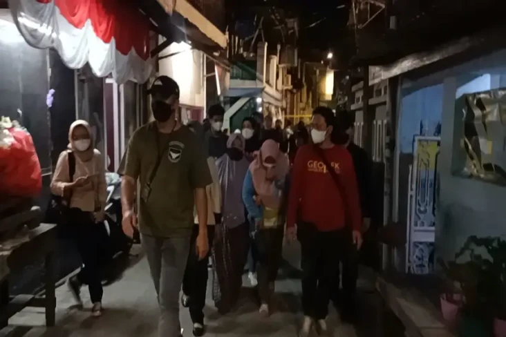 Usai Geledah Rumah,...