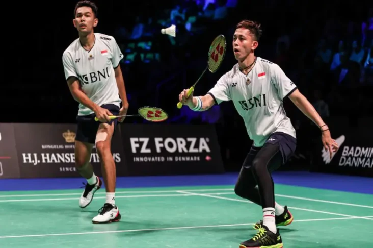 4 Gelar Fajar/Rian Pebulu...