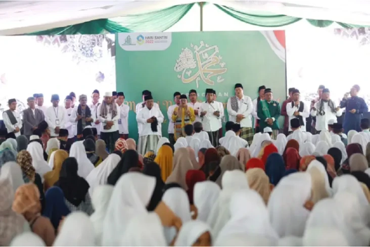 Himpunan Santri Nusantara...