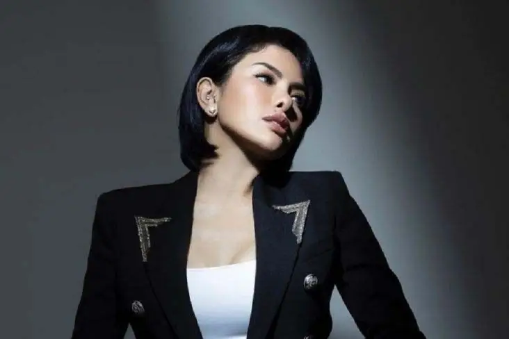 Ditahan di Rutan Serang,...