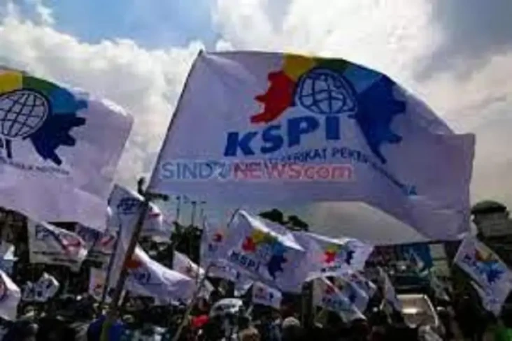 Buruh Minta Menteri...