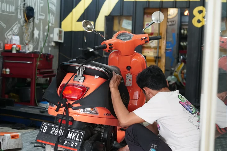 Perawatan Vespa Matik...