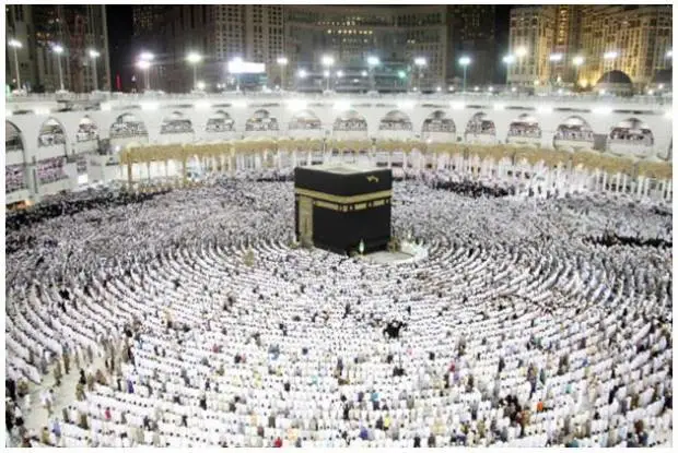 Bus Jamaah Umrah Indonesia...