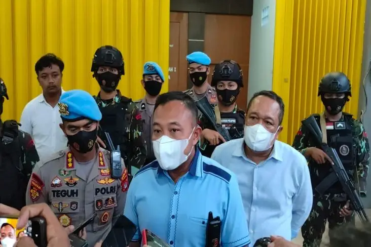 Korupsi Proyek Konstruksi...