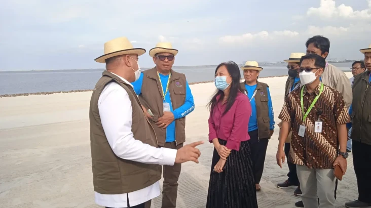 Bupati Tangerang Pamerkan...