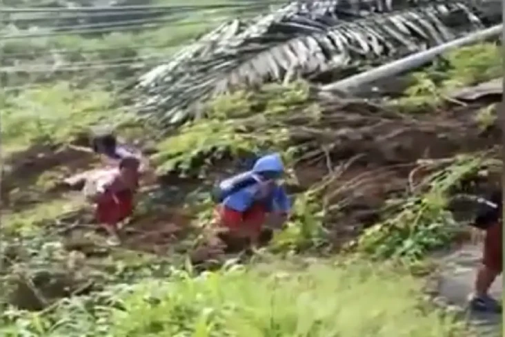 Pelajar di Toraja Utara...
