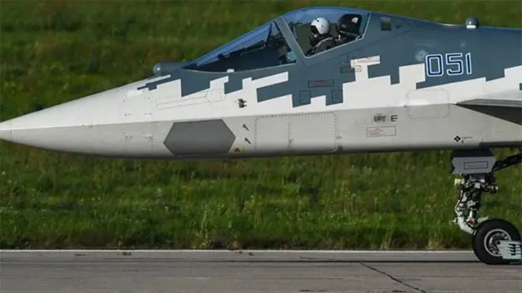 Rusia Uji Coba Jet Tempur...