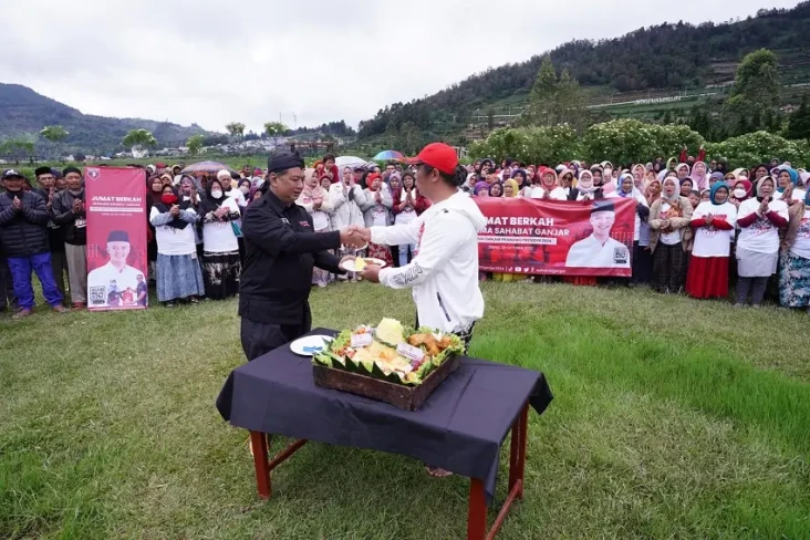 Ganjar Pranowo Ultah...