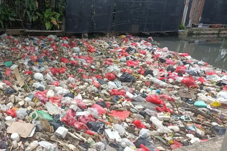 Jorok! Lautan Sampah...