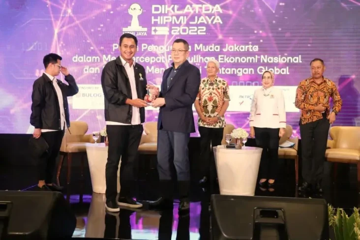 HT Dorong Lahirnya Pengusaha...