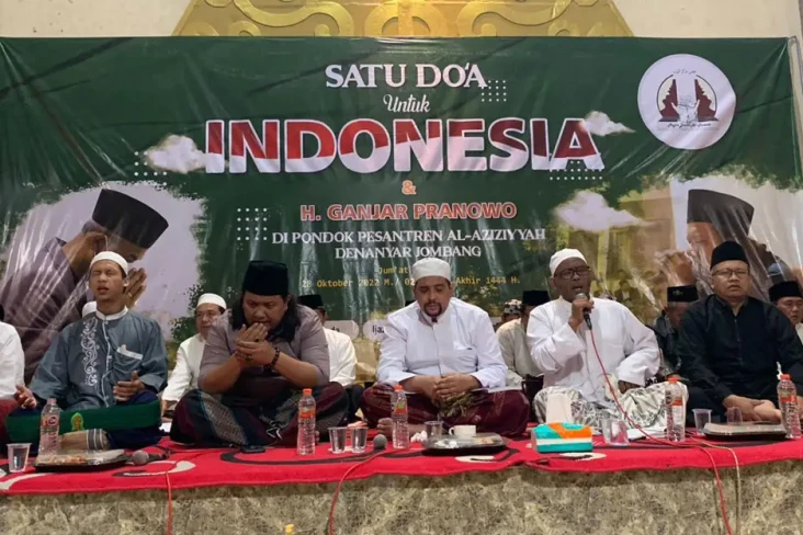 Doa Bersama, Ribuan...