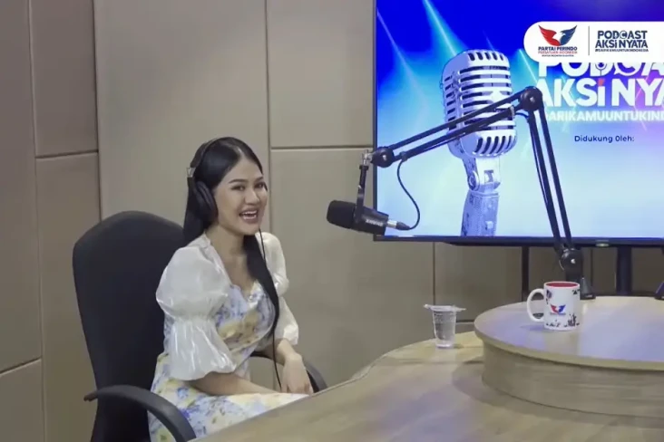 Bukan Pemanggil Setan,...