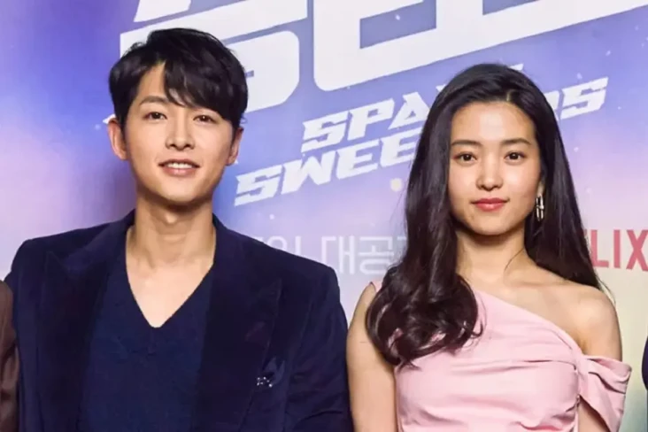 Kim Tae Ri dan Song...