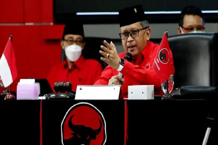 Sekjen PDIP: Bakal Ada...