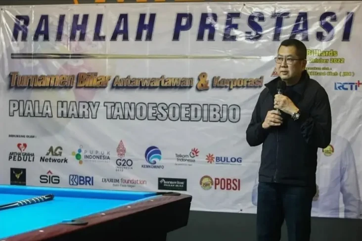Buka Turnamen Biliar...
