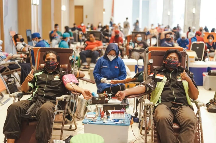 Gelar Donor Darah Massal,...