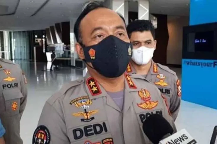 Polri: Pemecatan Hendra...