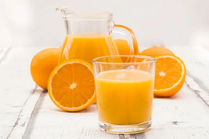 Minum 2 Gelas Jus Jeruk...