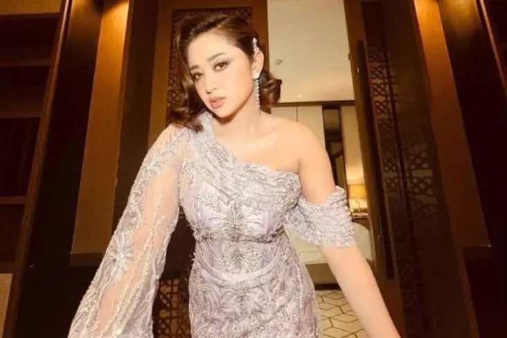 Dewi Perssik Kantongi...