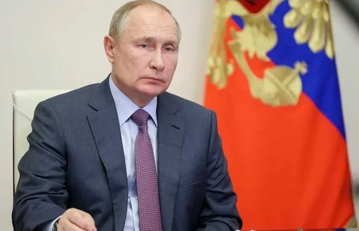 Tuduh Putin Punya 3...