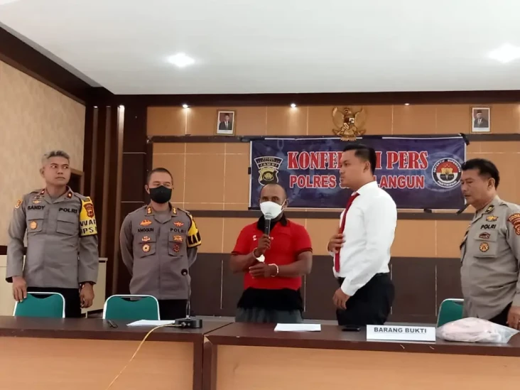 Nafsu Jahanam Pria Beristri...