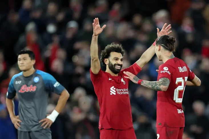 Liverpool Sikat Napoli,...