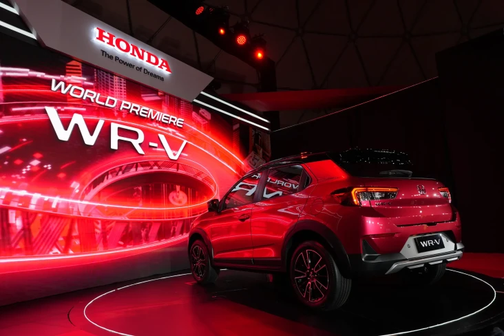9 Fakta Unik Honda WR-V,...