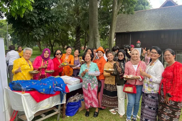 Komunitas Perempuan...