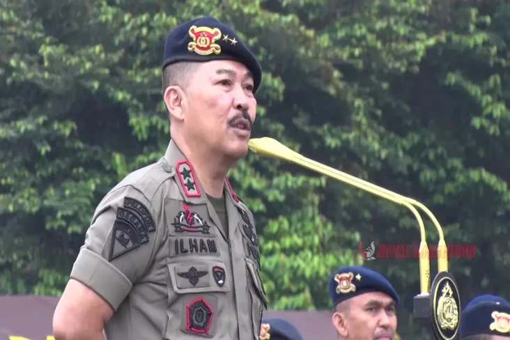 Profil Ilham Salahudin,...