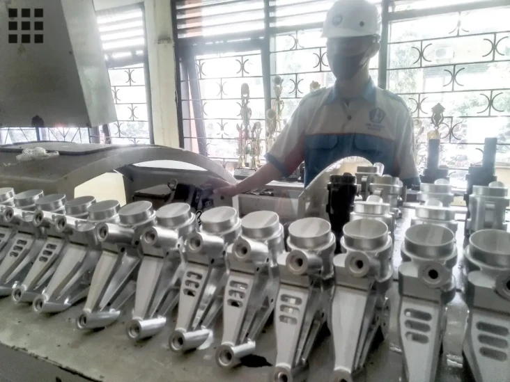 Keren! Siswa Siswi SMKN...