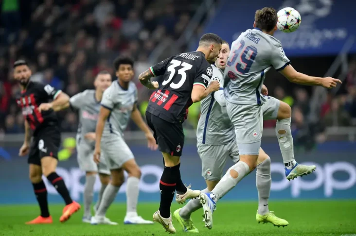 Hasil AC Milan vs RB...