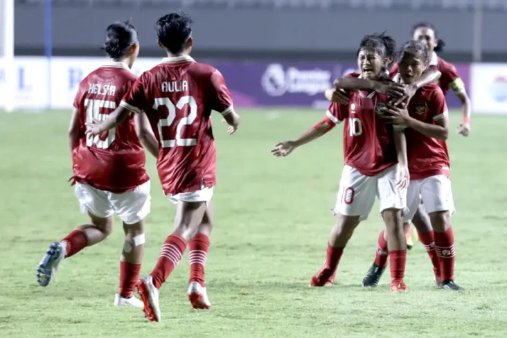 Timnas Putri Indonesia...